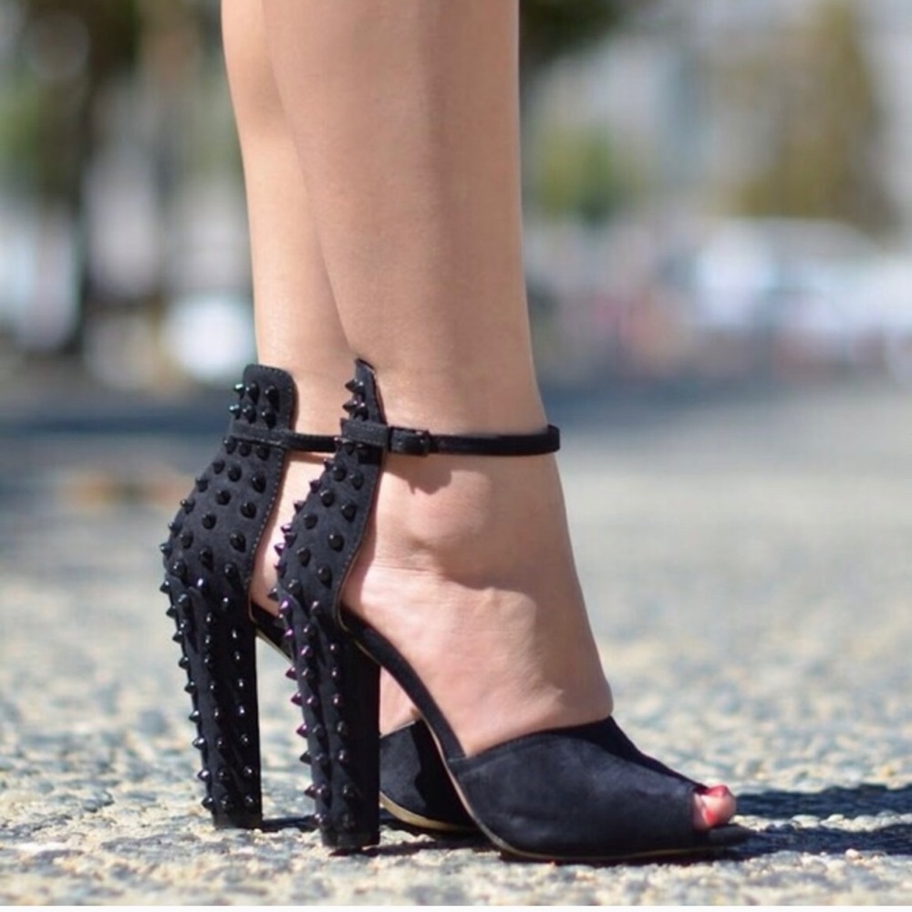 Zara shoes brand new